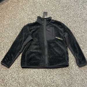Nike women’s fleece warm jacket Large
